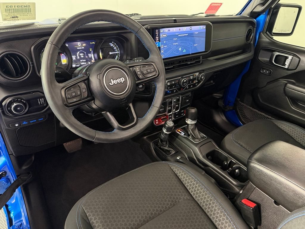 Used 2024 Jeep Wrangler Unlimited Rubicon 4xe w/ Technology Group AWD/4WD image 12