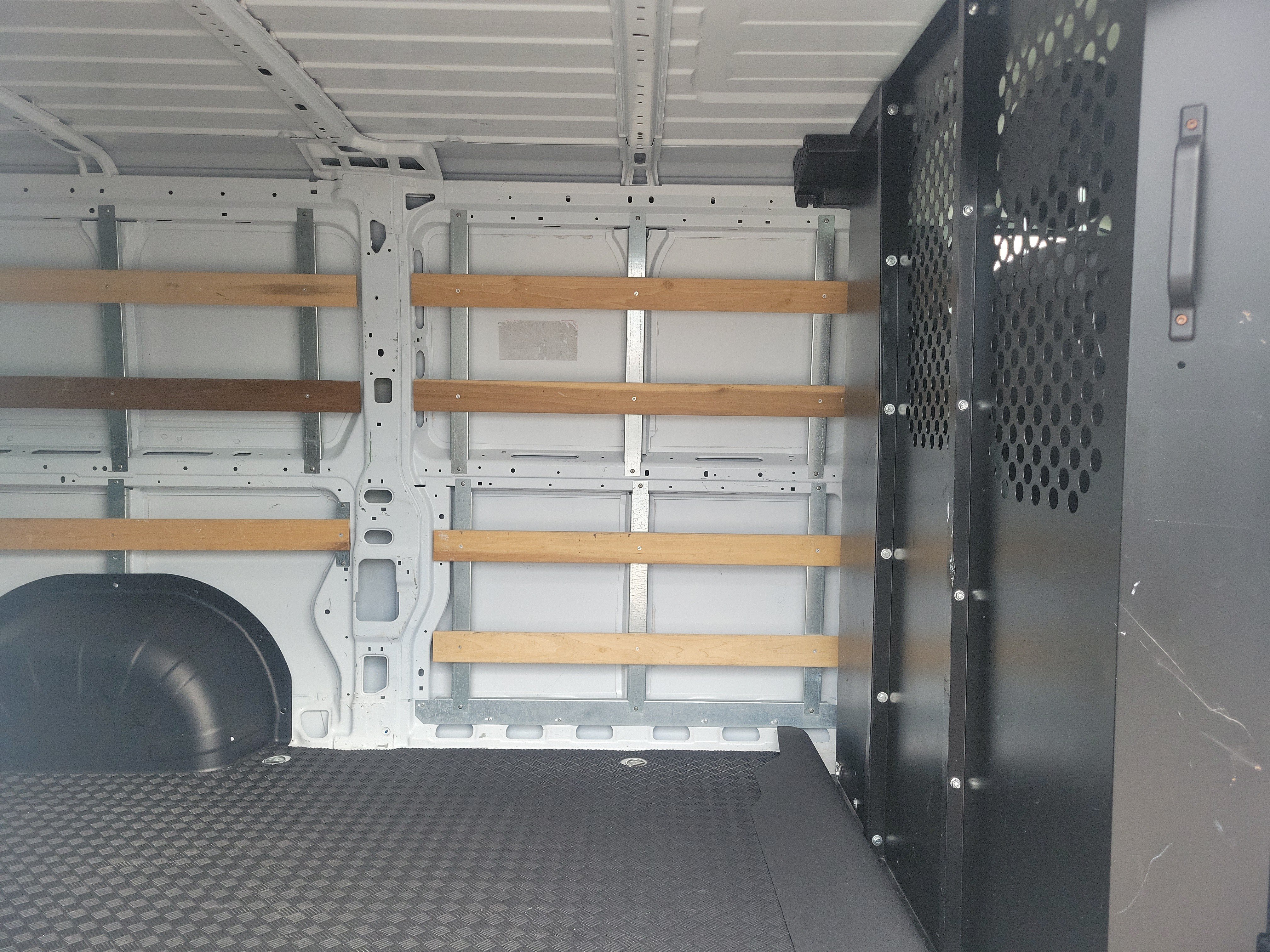 Used 2025 RAM ProMaster 2500 w/ U-Haul Equipment Group FWD image 14