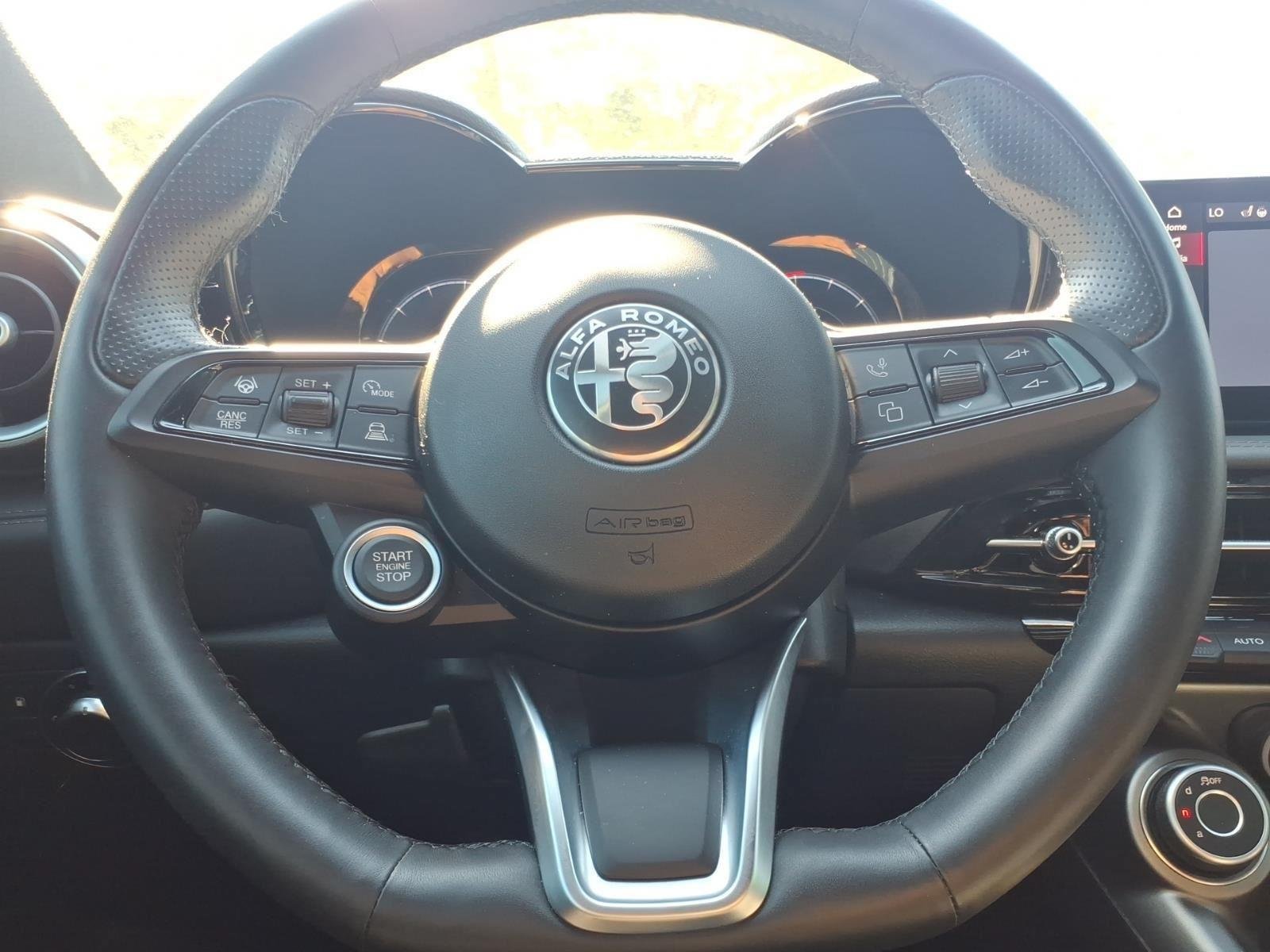 Used 2024 Alfa Romeo Tonale Ti w/ Active Assist Package AWD/4WD image 26