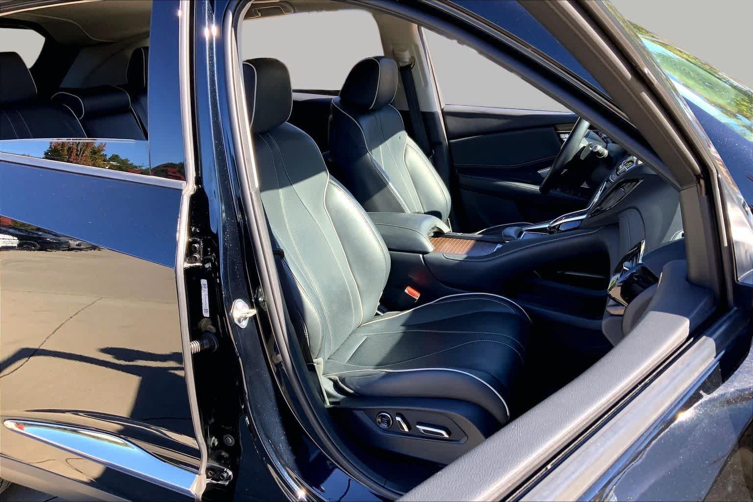 Used 2019 Acura RDX w/ Advance Package FWD image 9