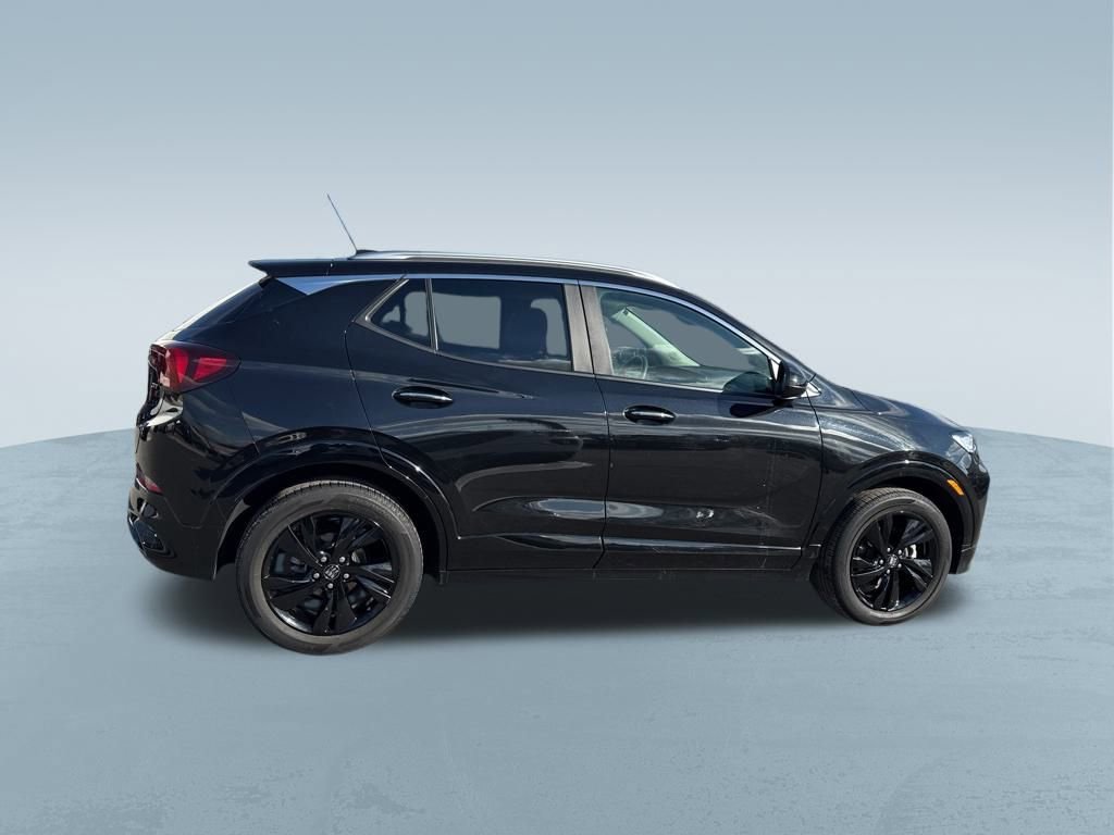 Used 2024 Buick Encore GX Sport Touring image 9