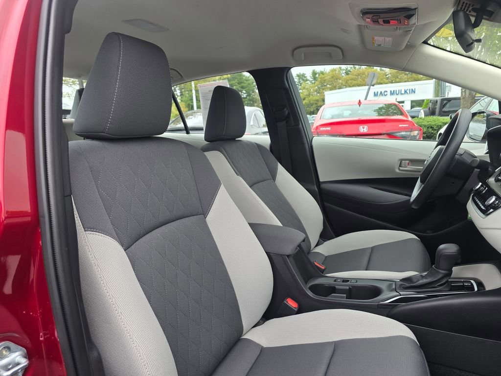 Certified 2025 Toyota Corolla LE FWD image 12