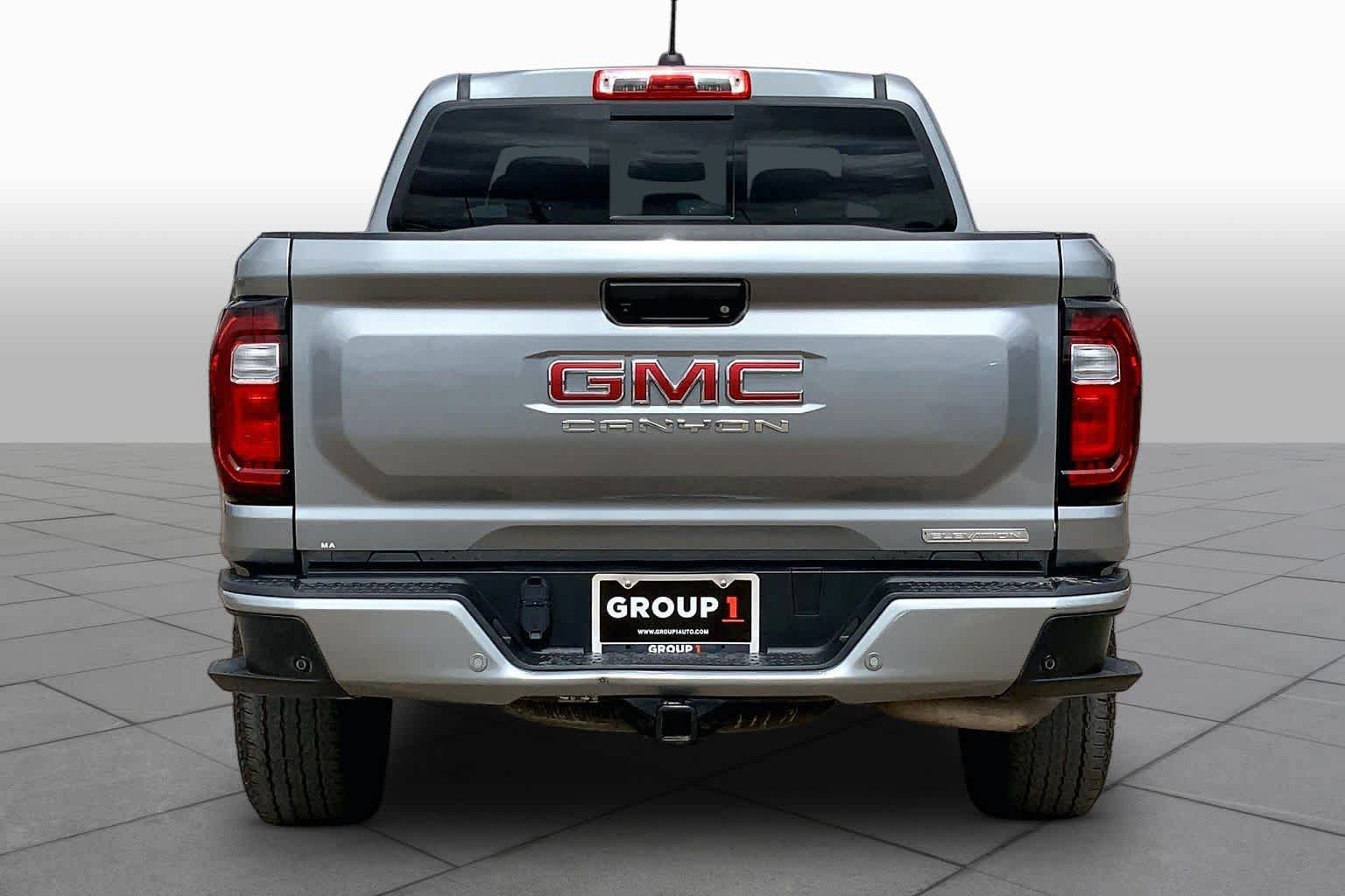 Used 2025 GMC Canyon Elevation w/ Convenience Package AWD/4WD image 5