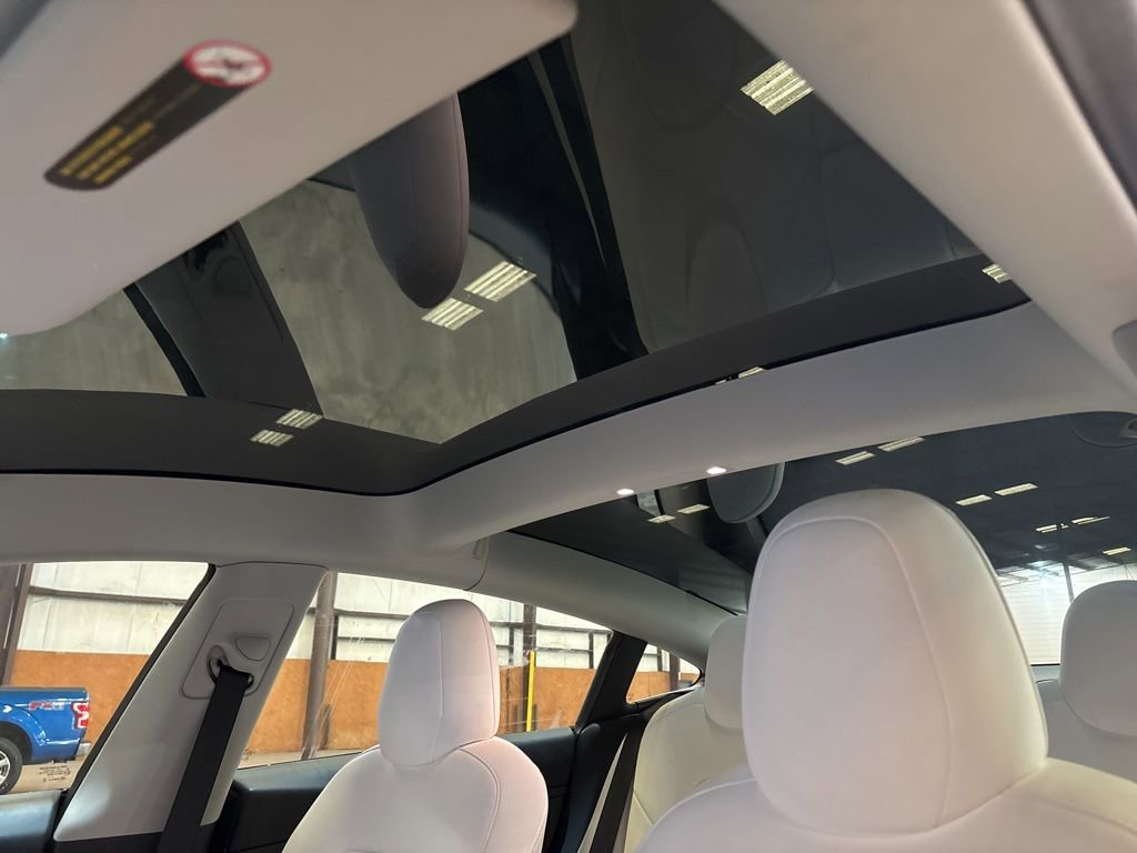 Used 2022 Tesla Model 3 Long Range image 22