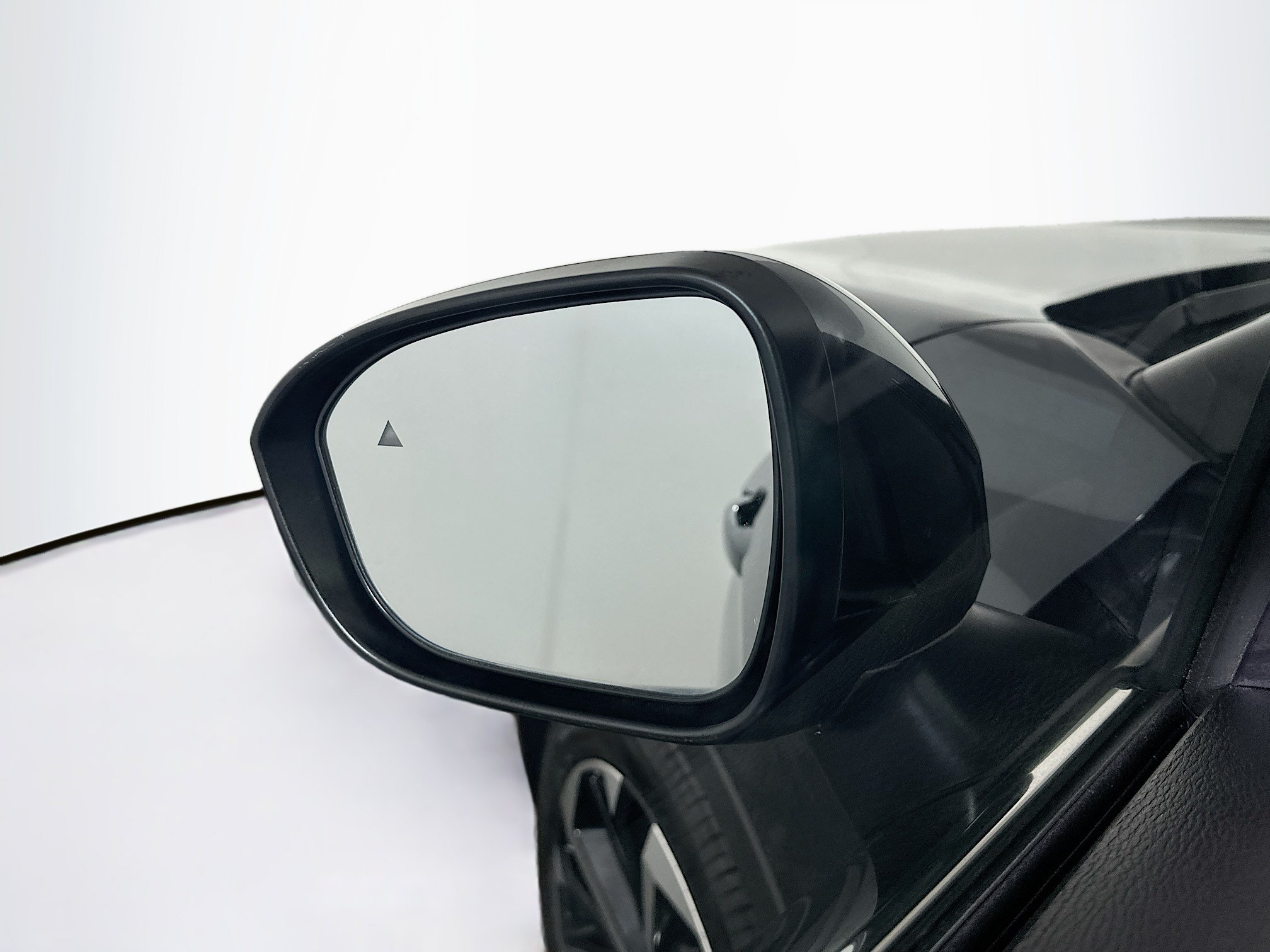 Used 2024 Mitsubishi Outlander SE FWD image 16