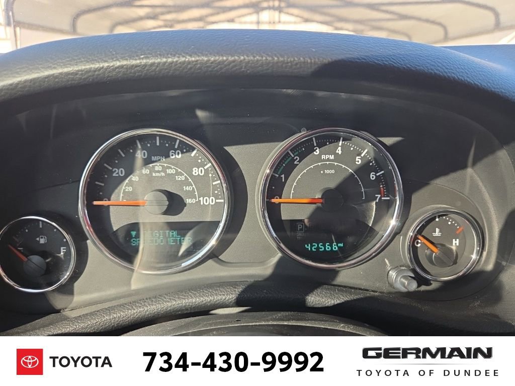 Used 2018 Jeep Wrangler Unlimited Altitude image 27