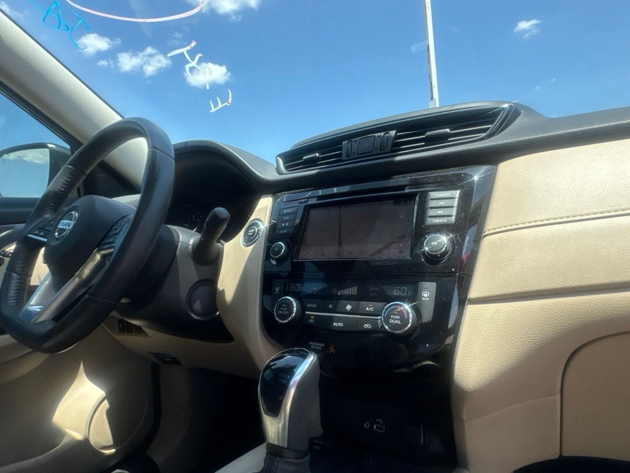 Used 2019 Nissan Rogue SV w/ Sun & Sound Touring Package FWD image 31