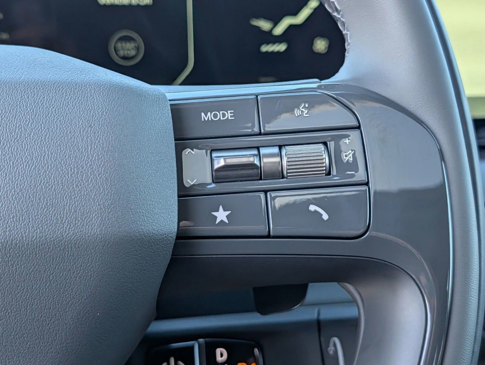 New 2026 Kia EV9 Wind image 37