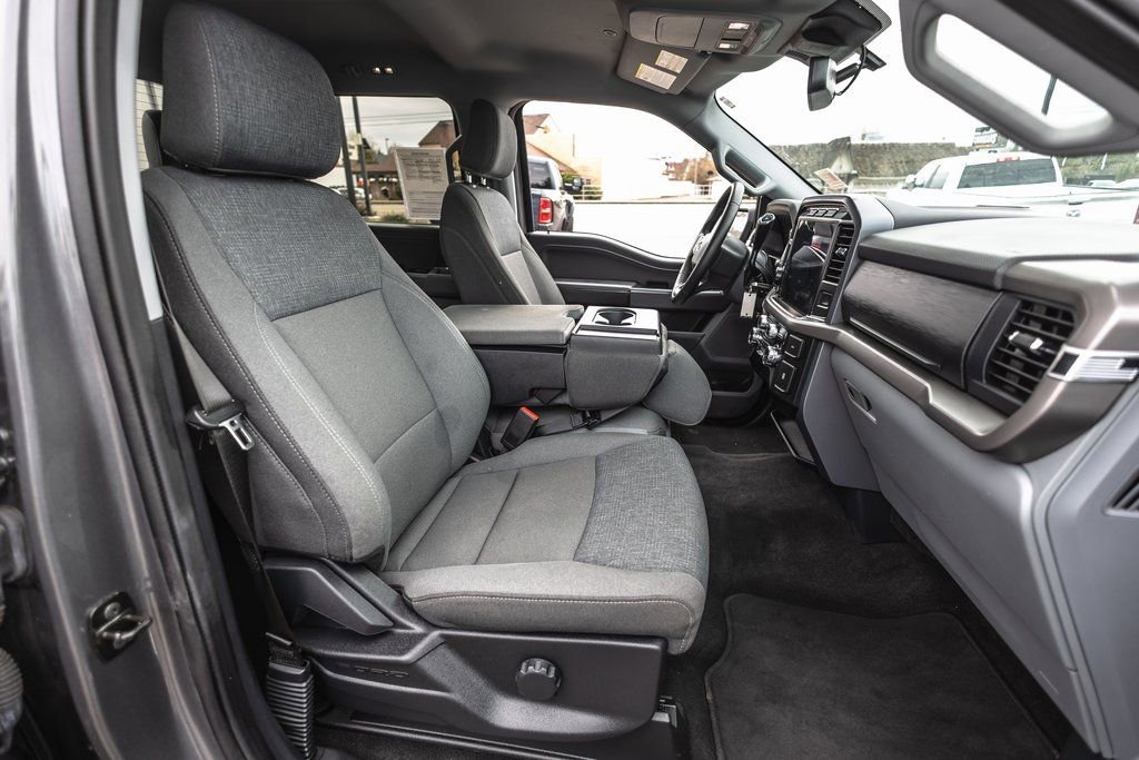 Used 2024 Ford F150 XLT AWD/4WD image 29