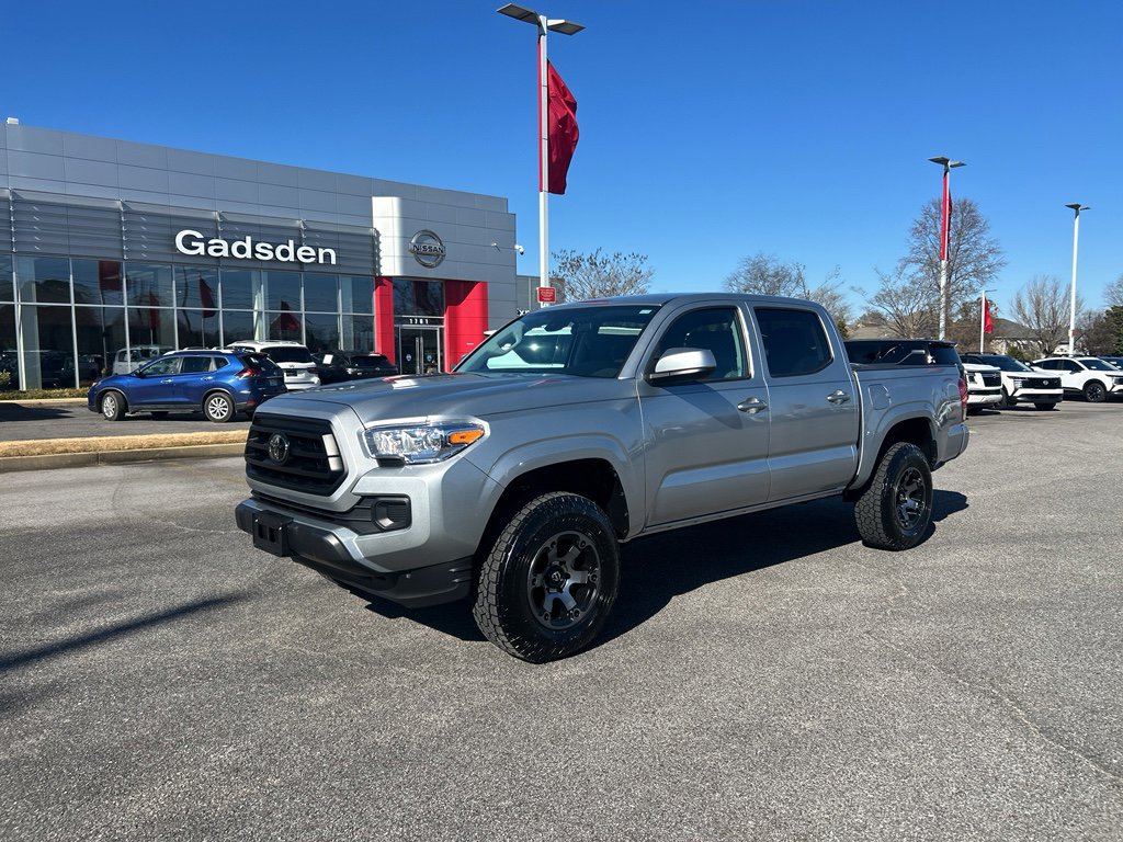 Used 2023 Toyota Tacoma SR image 7