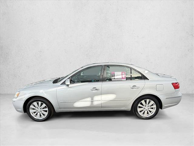 Used 2009 Hyundai Sonata Limited FWD image 2