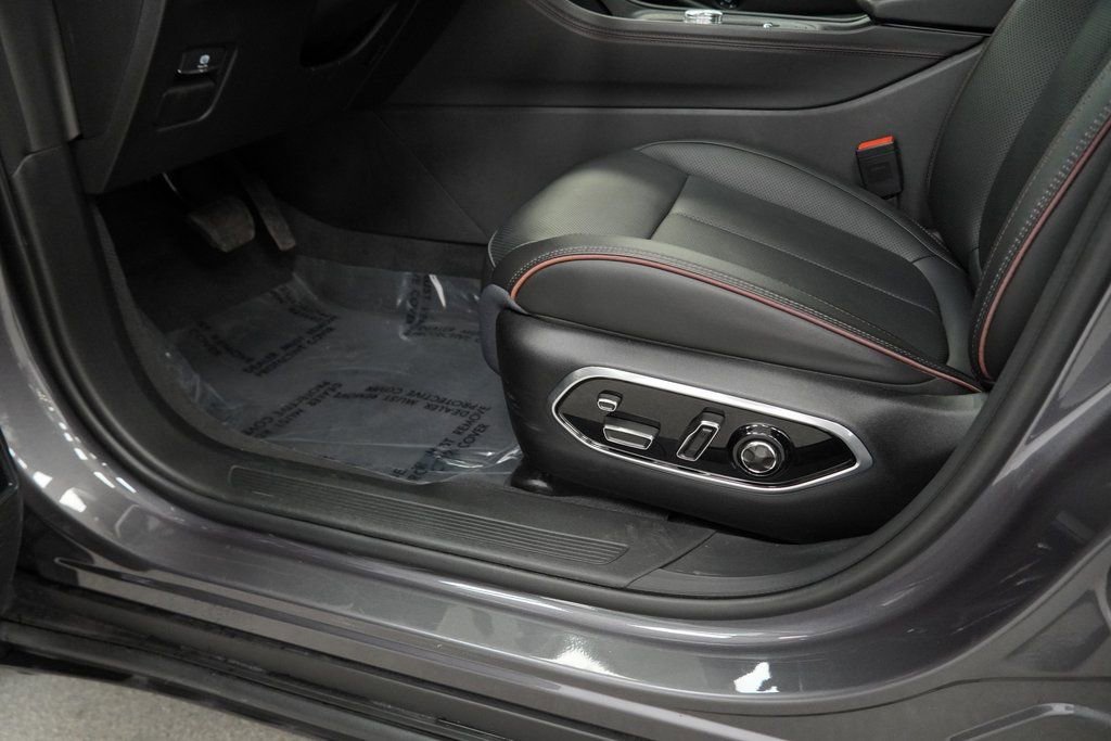 Used 2024 Jeep Wagoneer Launch Edition image 41