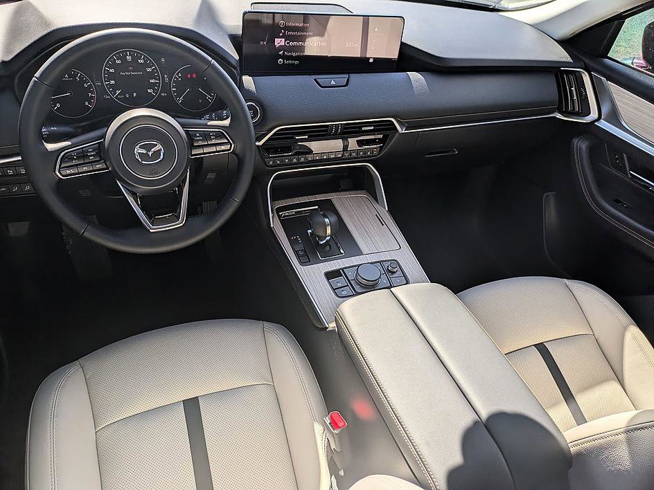 New 2026 MAZDA CX-90 3.3 Turbo w/ Preferred Package AWD/4WD image 30