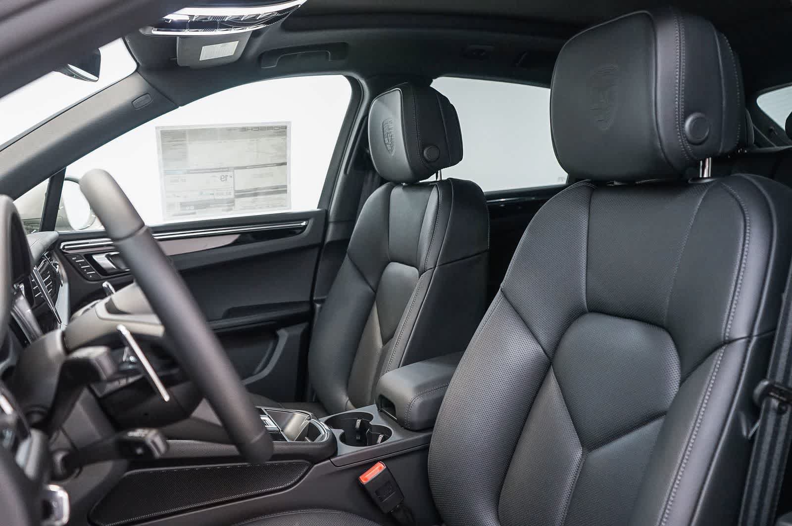 New 2026 Porsche Macan S AWD/4WD image 5