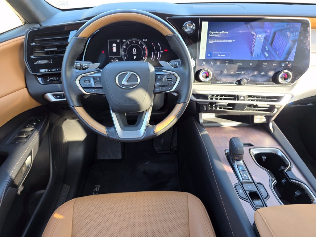 Used 2024 Lexus RX 350 Premium w/ Accessory Package (Z1) FWD image 7