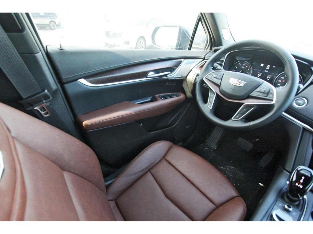New 2026 Cadillac XT5 Premium Luxury image 8