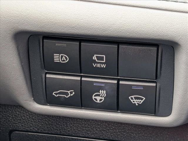 Used 2022 Toyota Highlander Platinum AWD/4WD image 16