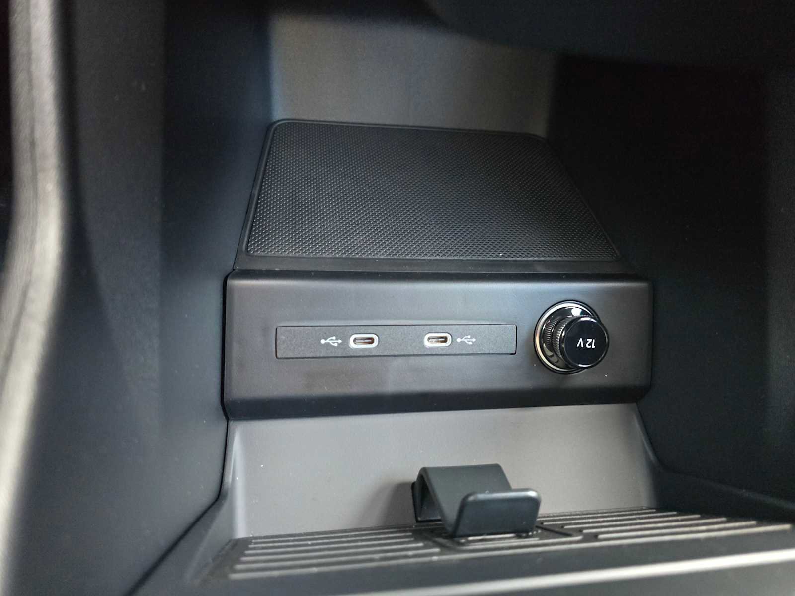 New 2026 Audi Q4 e-tron Premium image 32