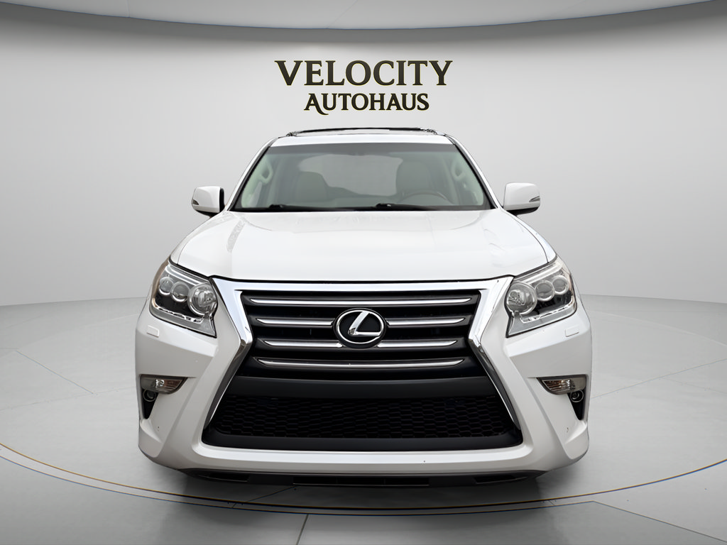 Used 2018 Lexus GX 460 Premium AWD/4WD image 2