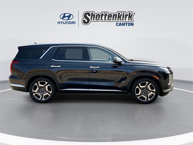 Used 2023 Hyundai Palisade Limited image 9