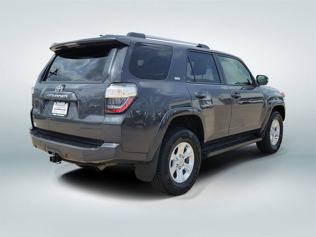 Used 2024 Toyota 4Runner SR5 Premium AWD/4WD image 3