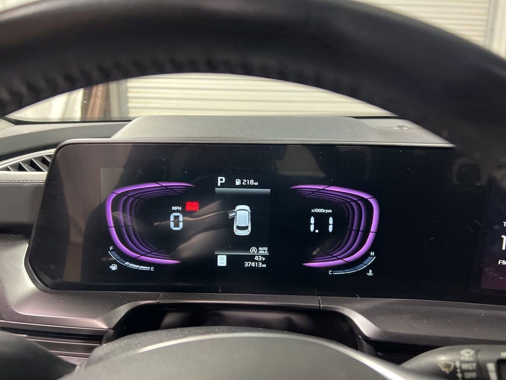 Used 2025 Kia Telluride S image 28