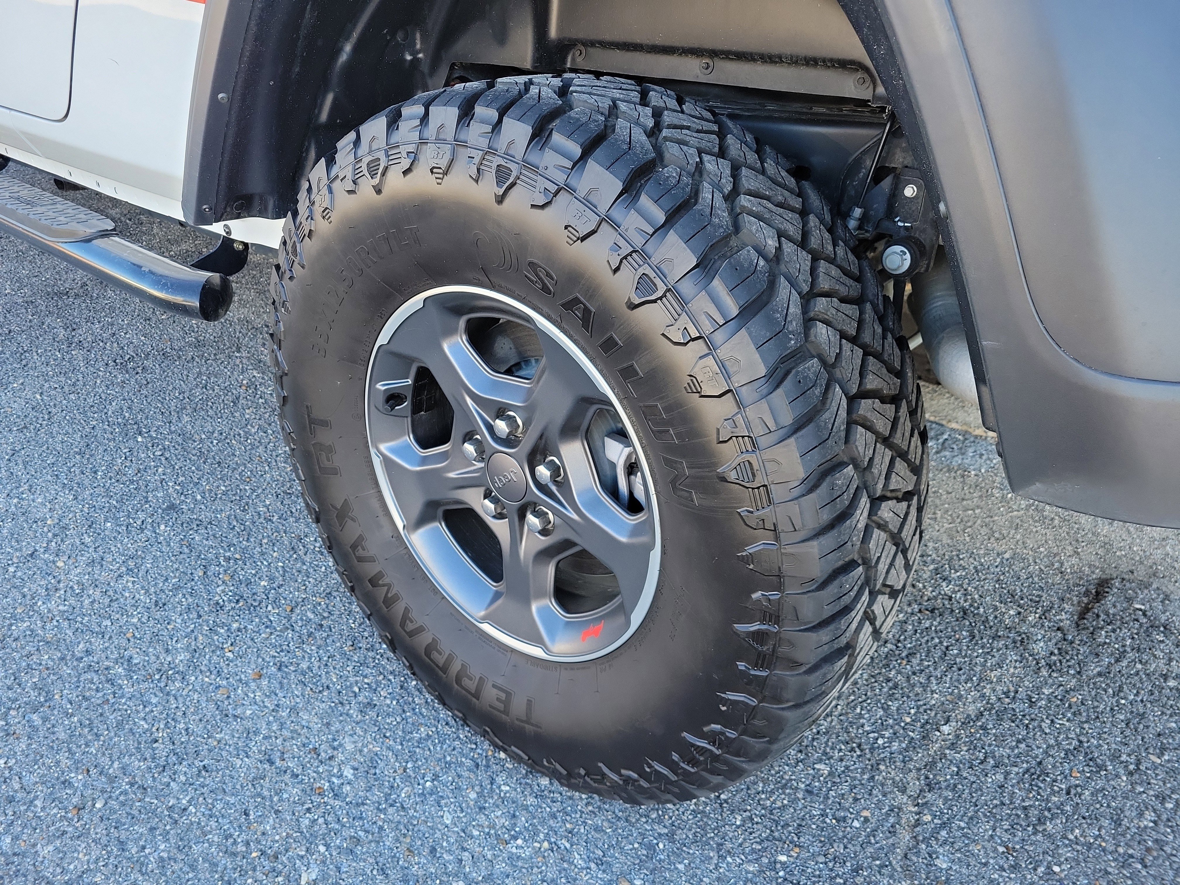 Used 2023 Jeep Gladiator Rubicon w/ LED Lighting Group image 26