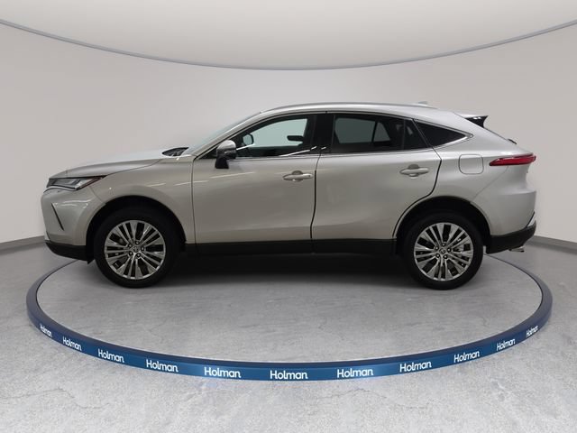 Certified 2024 Toyota Venza Limited AWD/4WD image 8