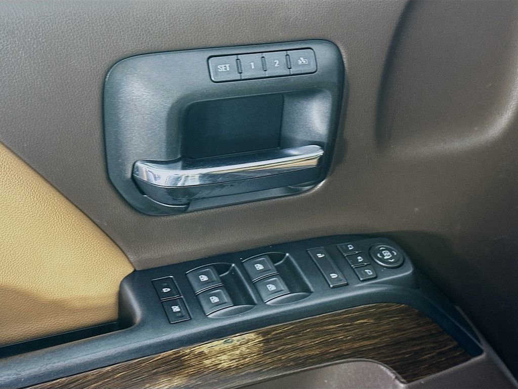 Used 2017 GMC Sierra 2500 Denali w/ Duramax Plus Package image 24