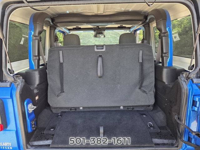Used 2024 Jeep Wrangler Rubicon w/ Convenience Group AWD/4WD image 11