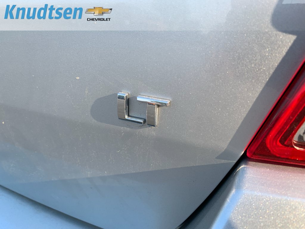 Used 2019 Chevrolet Trax LT w/ LT Convenience Package AWD/4WD image 9