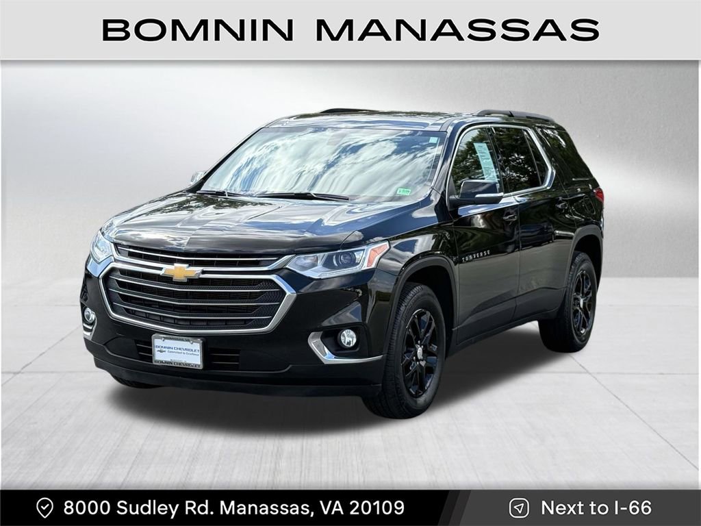 Used 2021 Chevrolet Traverse LT image 3