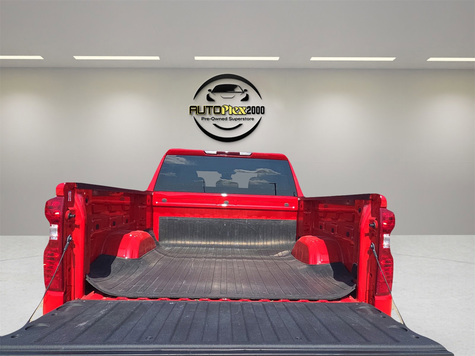 Used 2024 Chevrolet Silverado 1500 Custom image 16
