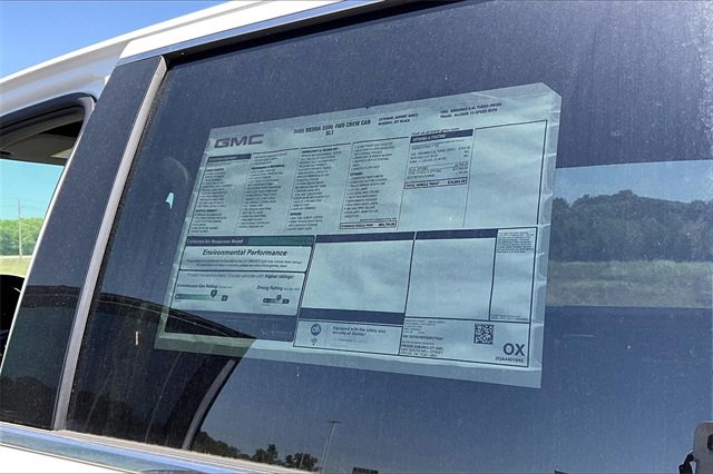 New 2025 GMC Sierra 2500 SLT image 14