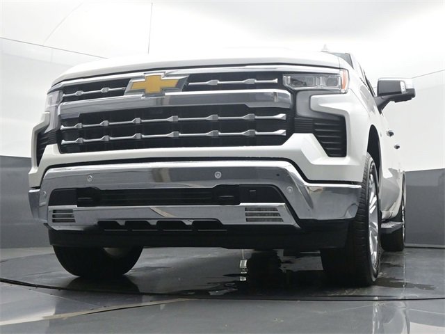 Used 2025 Chevrolet Silverado 1500 LTZ image 46