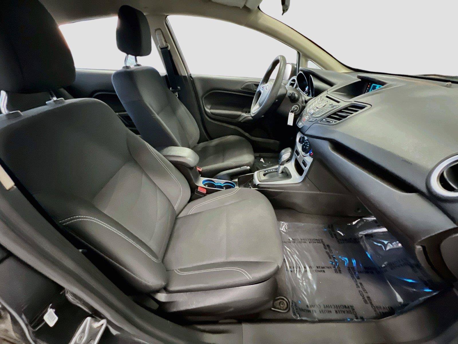 Used 2017 Ford Fiesta SE FWD image 24