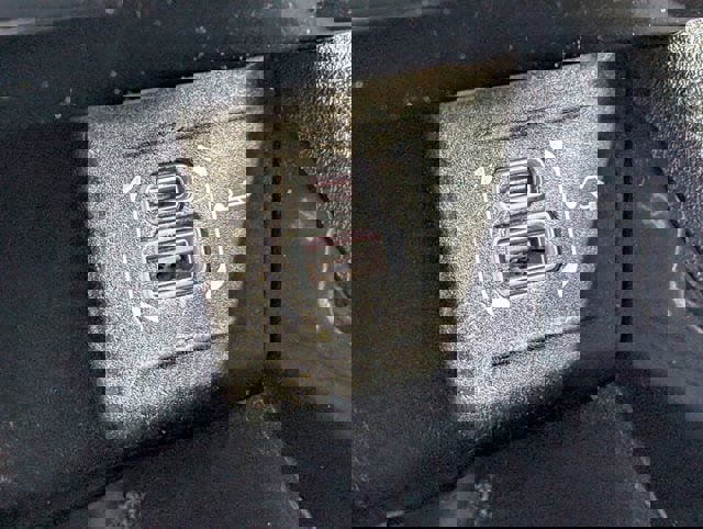 Used 2023 Jeep Compass High Altitude image 18