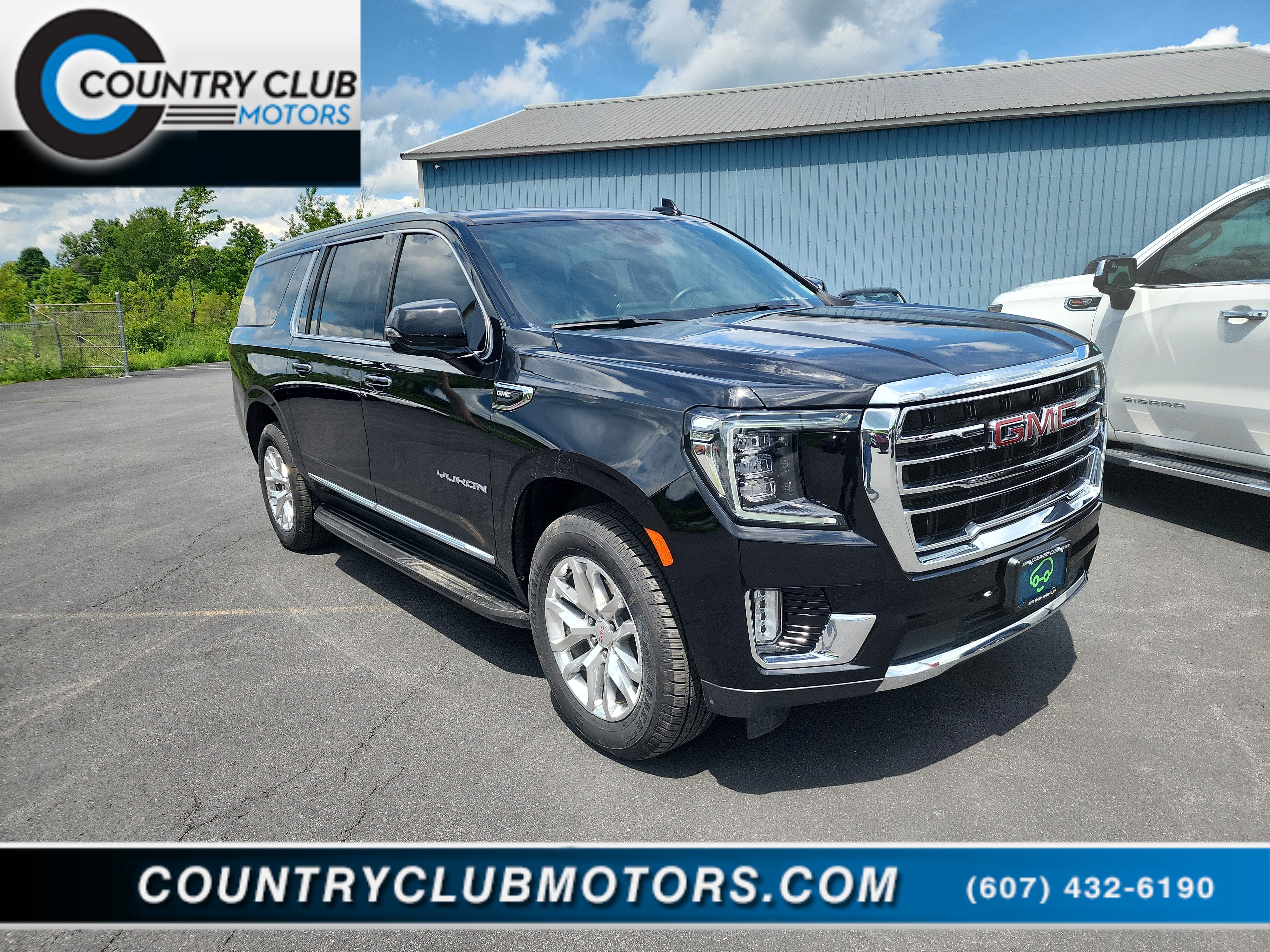 Certified 2024 GMC Yukon XL SLT w/ SLT Luxury Package AWD/4WD image 1