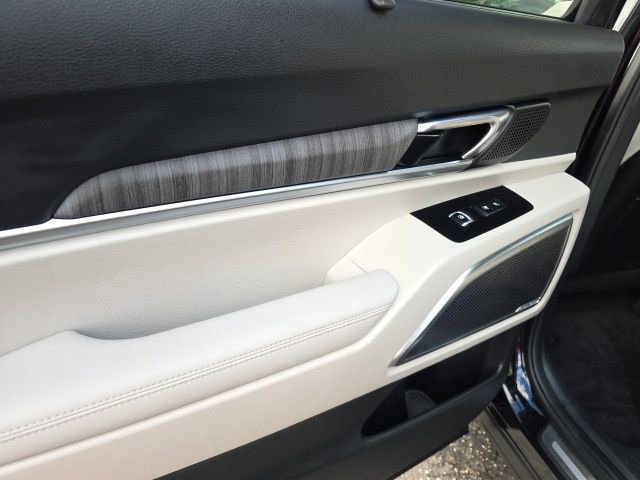 Used 2023 Kia Telluride SX Prestige image 16