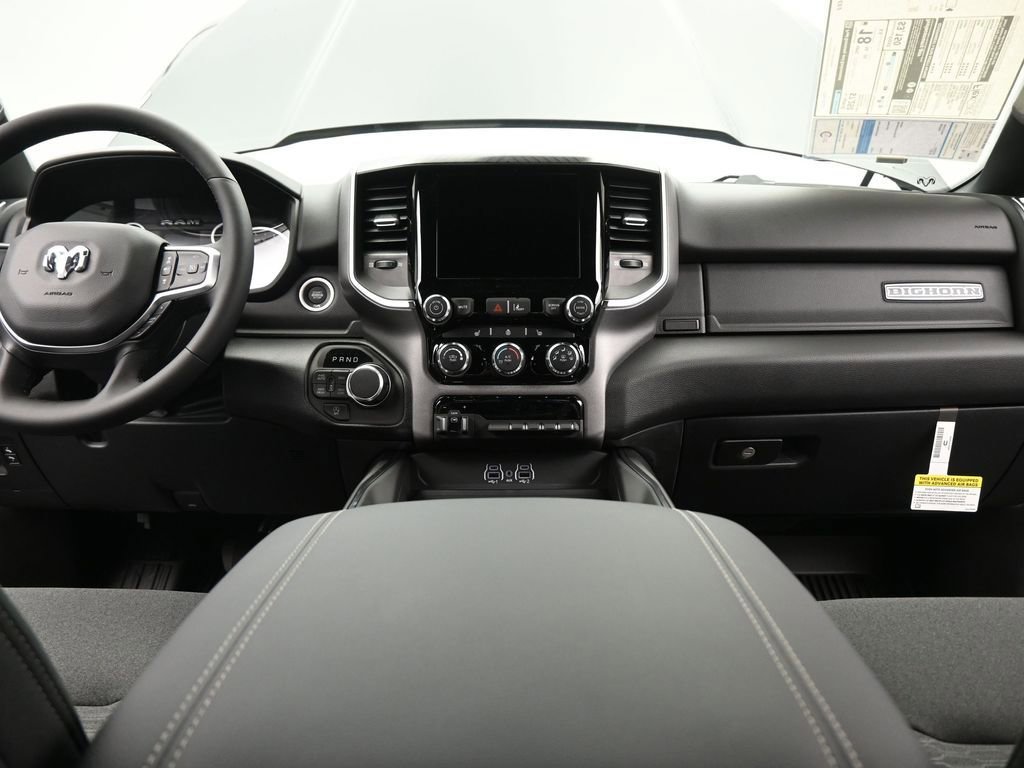 New 2026 RAM 1500 4x4 Crew Cab image 27