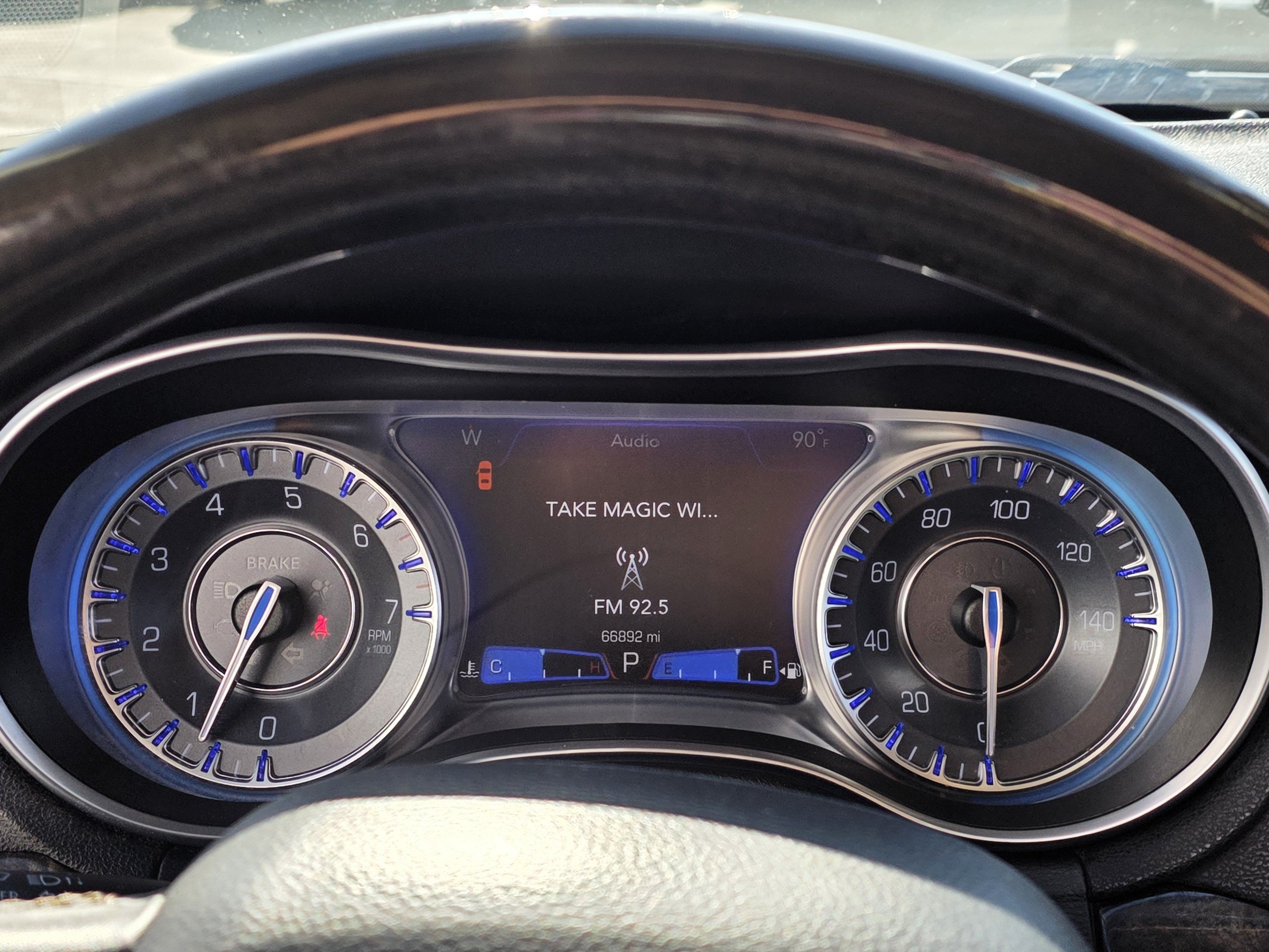 Used 2019 Chrysler 300 Limited RWD image 15