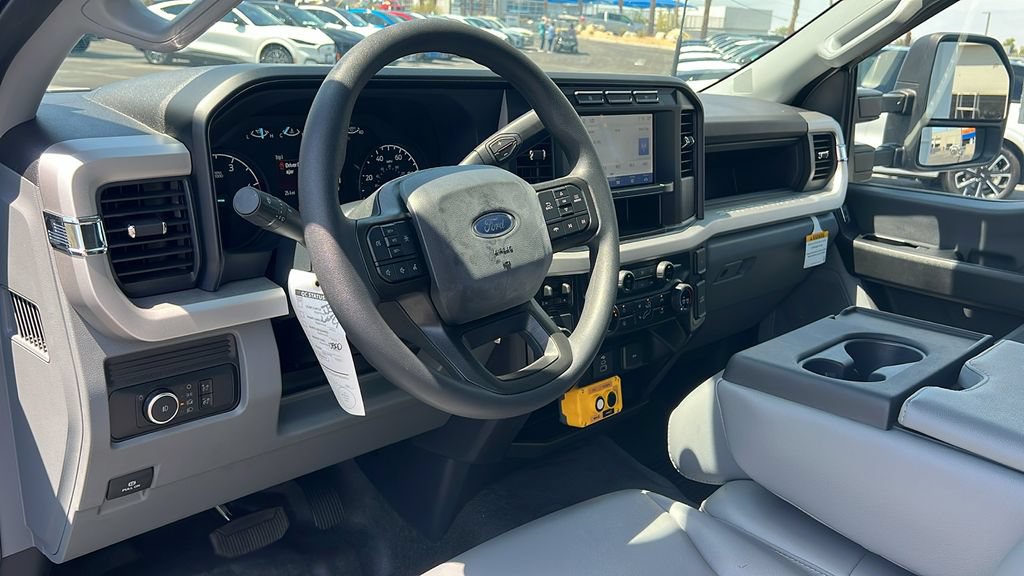 New 2024 Ford F450 XL w/ XL Chrome Package RWD image 9