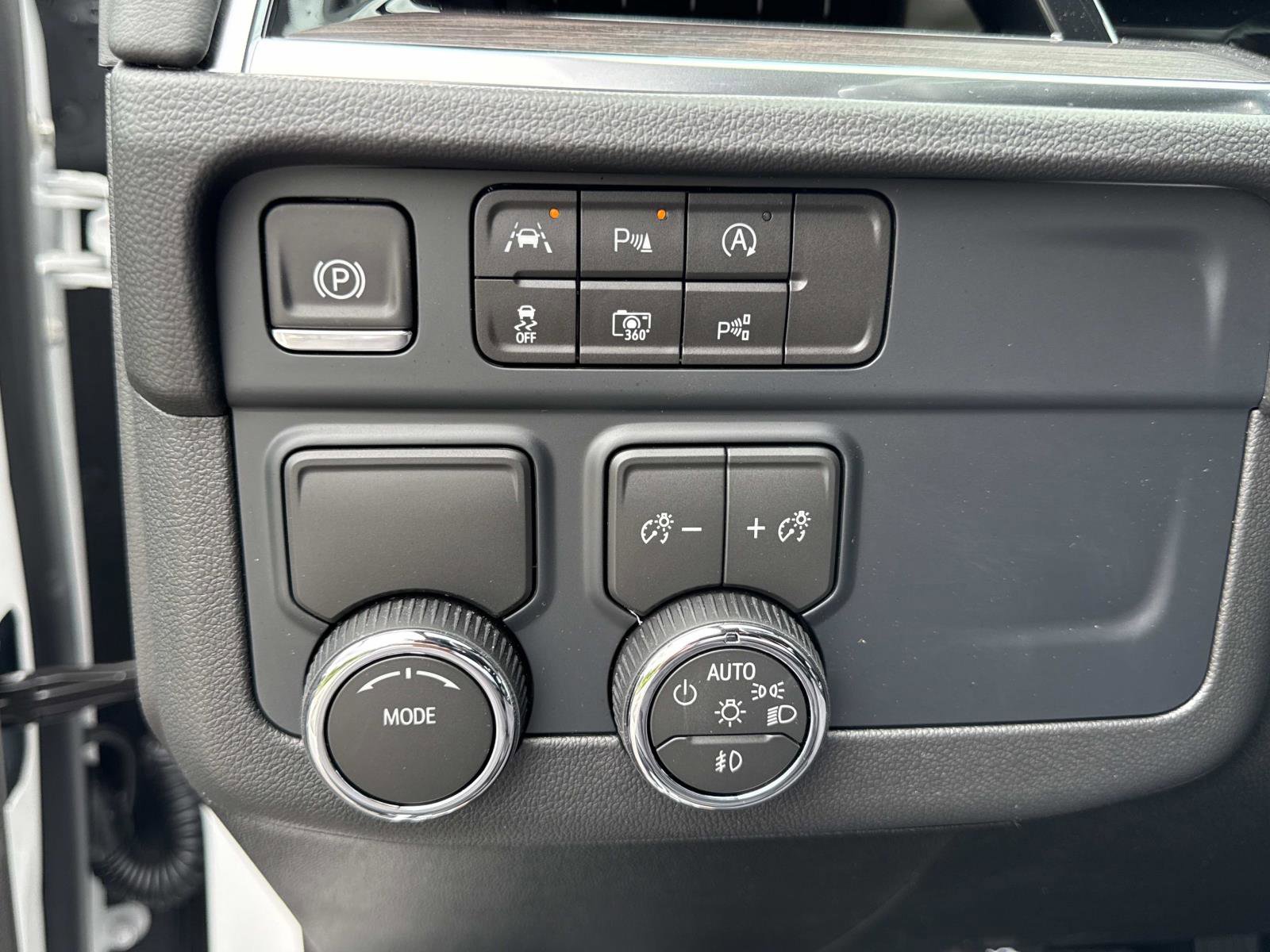 New 2026 Chevrolet Tahoe LT w/ Comfort Package RWD image 30