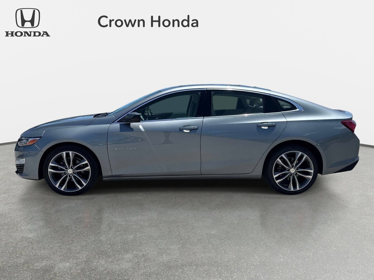 Used 2024 Chevrolet Malibu LT FWD image 2