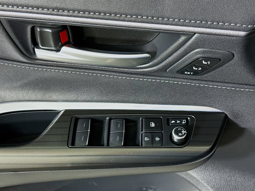 Certified 2024 Toyota Venza Nightshade AWD/4WD image 22