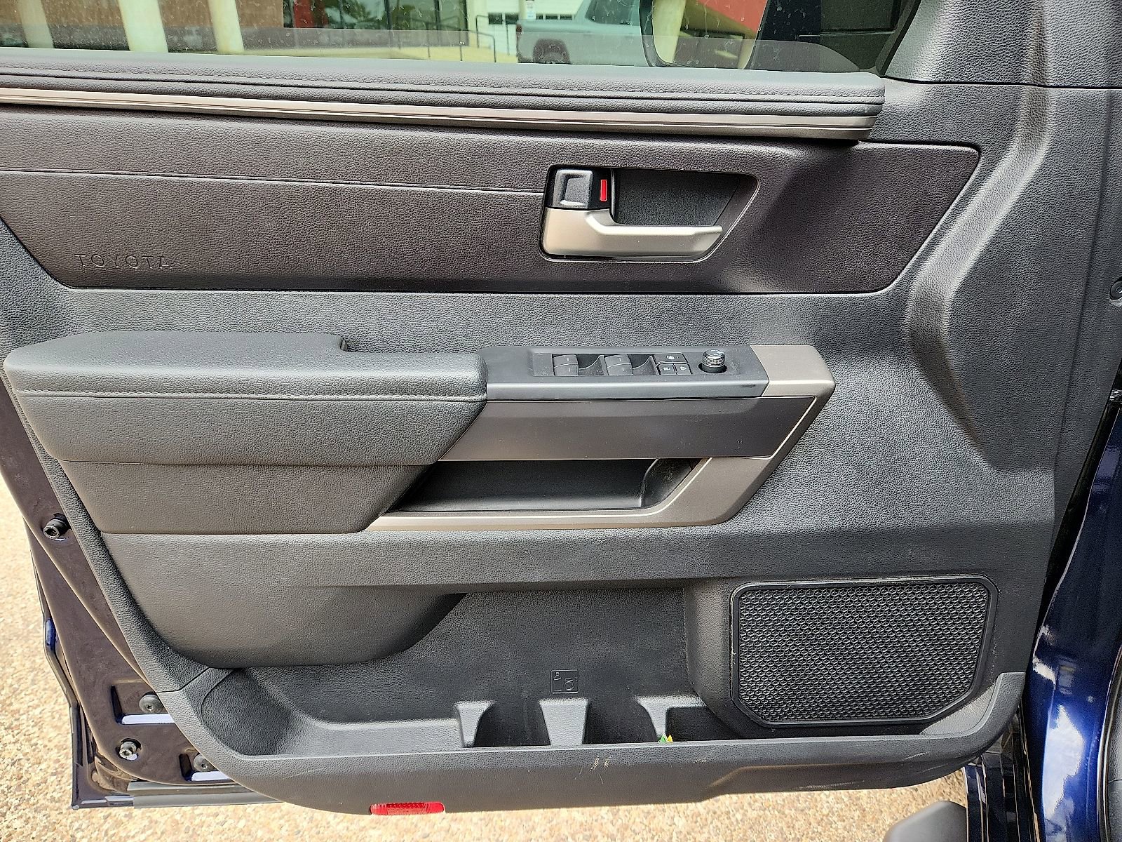 Used 2024 Toyota Tundra SR5 AWD/4WD image 15