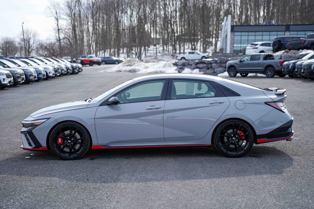 Used 2025 Hyundai Elantra N image 7