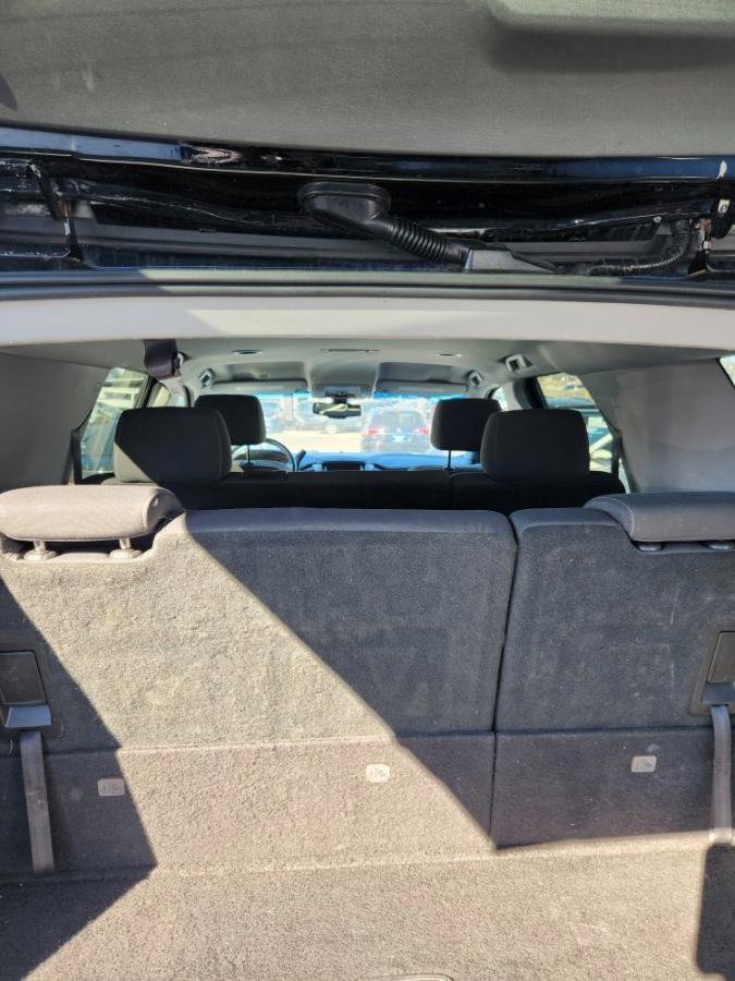 Used 2017 GMC Yukon SLE w/ SLE Value Package image 9