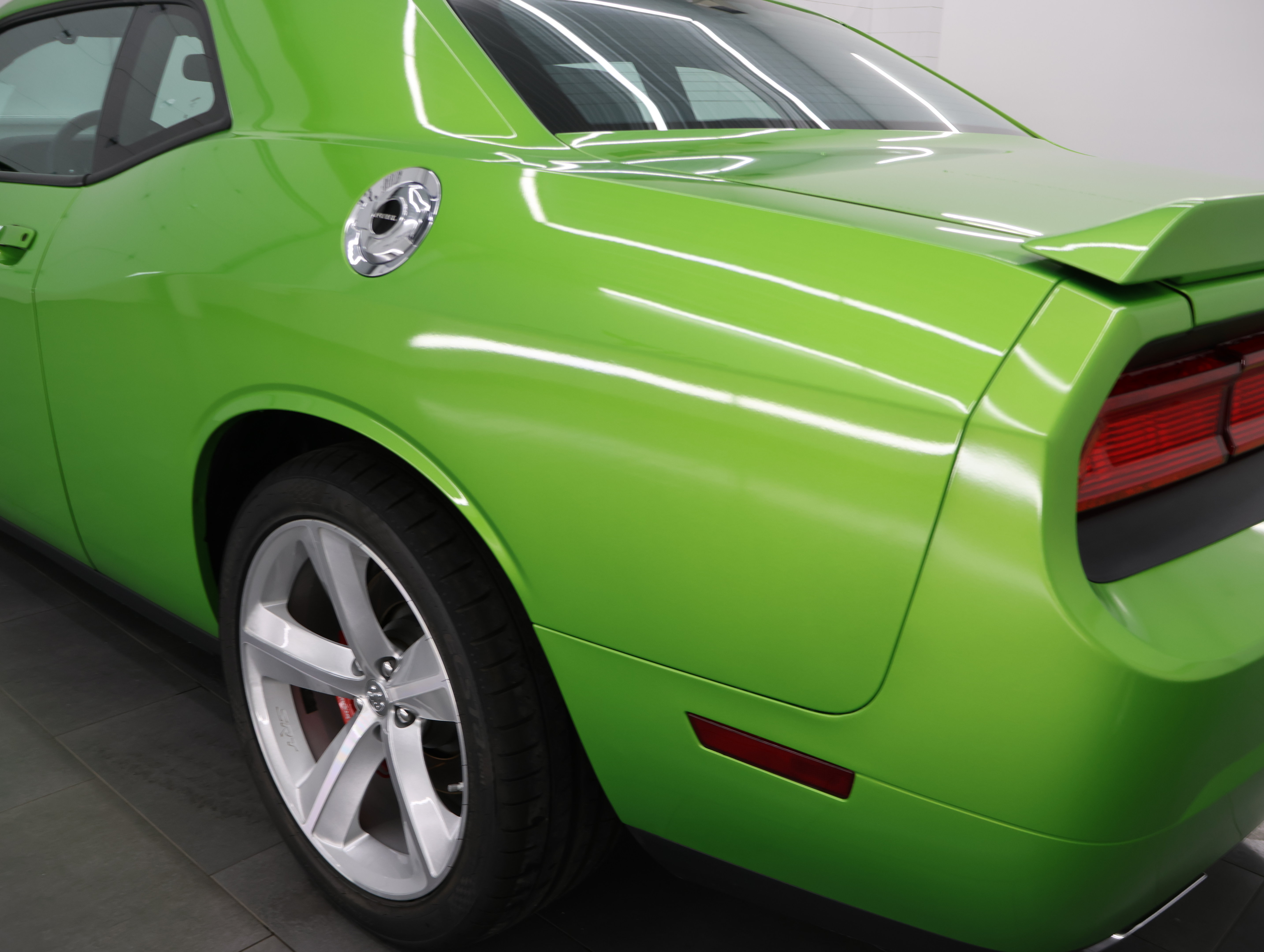 Used 2011 Dodge Challenger SRT8 w/ Green w/Envy Group RWD image 28