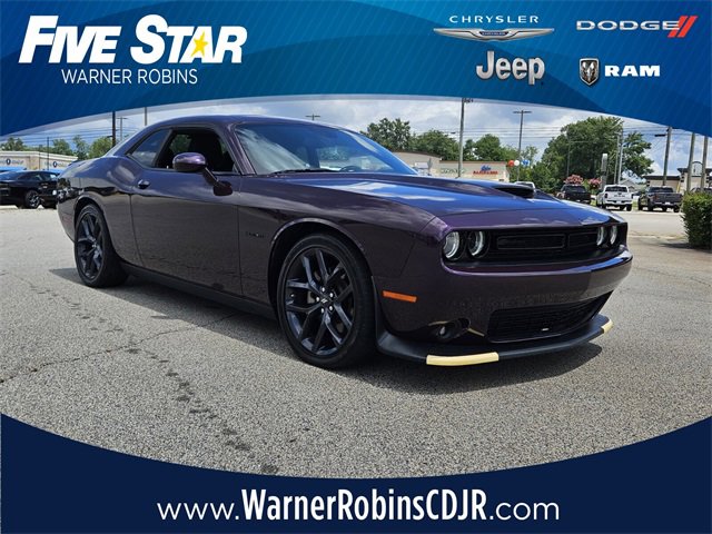 Used 2022 Dodge Challenger R/T w/ Blacktop Package